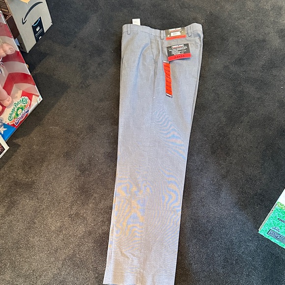 Kirkland Signature Men's Light Gray Dress Pants - Picture 1 of 4